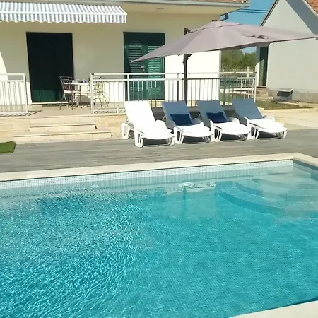 Endi Vikendica